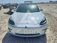 2021 Tesla Model 3 фото