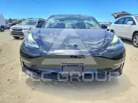 2021 Tesla Model 3 photo