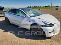 2021 Tesla Model 3 фото