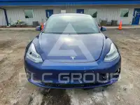 2021 Tesla Model 3 фото
