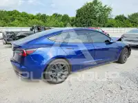 2021 Tesla Model 3 фото