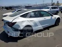 2021 Tesla Model 3 фото