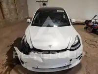 2021 Tesla Model 3 фото