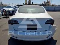 2021 Tesla Model 3 фото