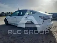 2021 Tesla Model 3 фото