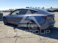 2021 Tesla Model 3 фото
