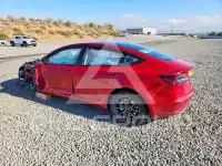 2021 Tesla Model 3 фото