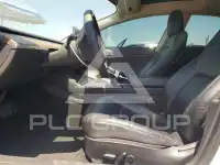 2021 Tesla Model 3 фото