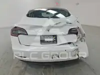 2021 Tesla Model 3 фото