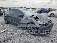2021 Tesla Model 3 фото