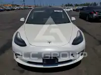 2021 Tesla Model 3 фото