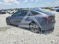 2021 Tesla Model 3 фото