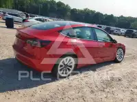 2021 Tesla Model 3 фото
