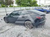2021 Tesla Model 3 фото