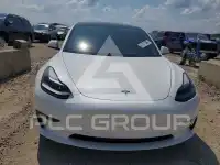 2021 Tesla Model 3 фото