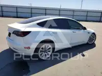2021 Tesla Model 3 photo