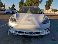 2021 Tesla Model 3 photo