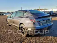2021 Tesla Model 3 фото