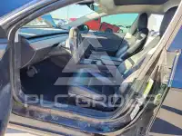2021 Tesla Model 3 фото