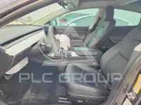2021 Tesla Model 3 фото