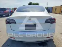 2021 Tesla Model 3 фото