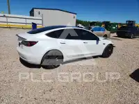 2021 Tesla Model 3 фото
