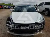 2021 Tesla Model 3 фото