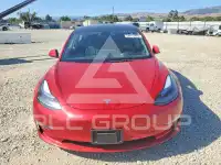 2021 Tesla Model 3 фото