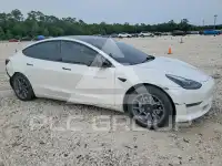 2021 Tesla Model 3 фото