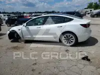 2021 Tesla Model 3 фото