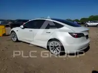 2021 Tesla Model 3 фото