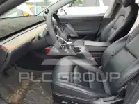 2021 Tesla Model 3 фото