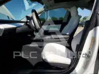 2021 Tesla Model 3 фото