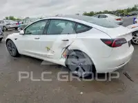 2021 Tesla Model 3 фото