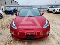 2021 Tesla Model 3 фото