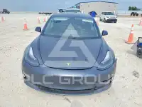 2021 Tesla Model 3 фото