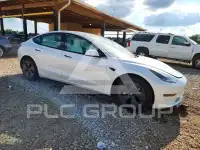 2021 Tesla Model 3 фото