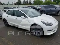 2021 Tesla Model 3 фото
