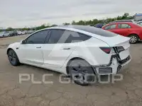 2021 Tesla Model 3 фото