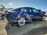 2021 Tesla Model 3 фото