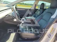 2021 Tesla Model 3 фото