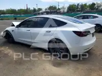 2021 Tesla Model 3 фото