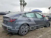 2021 Tesla Model 3 фото