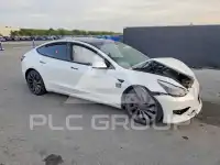 2021 Tesla Model 3 фото