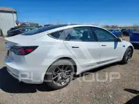 2021 Tesla Model 3 photo