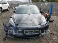 2021 Tesla Model 3 фото