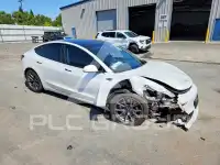 2021 Tesla Model 3 фото