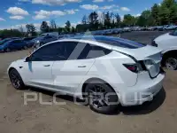2021 Tesla Model 3 фото