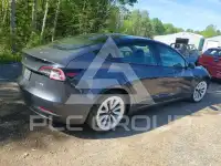2021 Tesla Model 3 фото