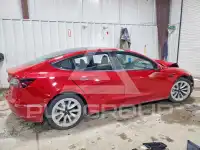 2021 Tesla Model 3 фото